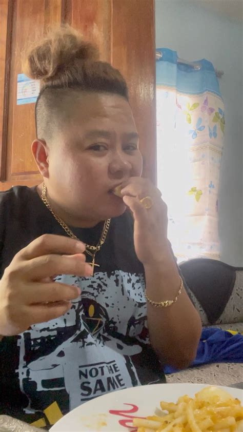Sarap Talaga ng Tomboy .